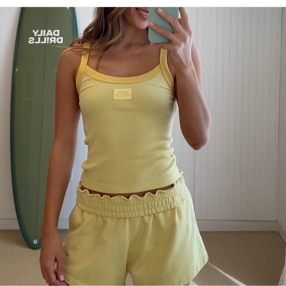 Daily Drills Logo Everyday Tank - Picture 5 of 6